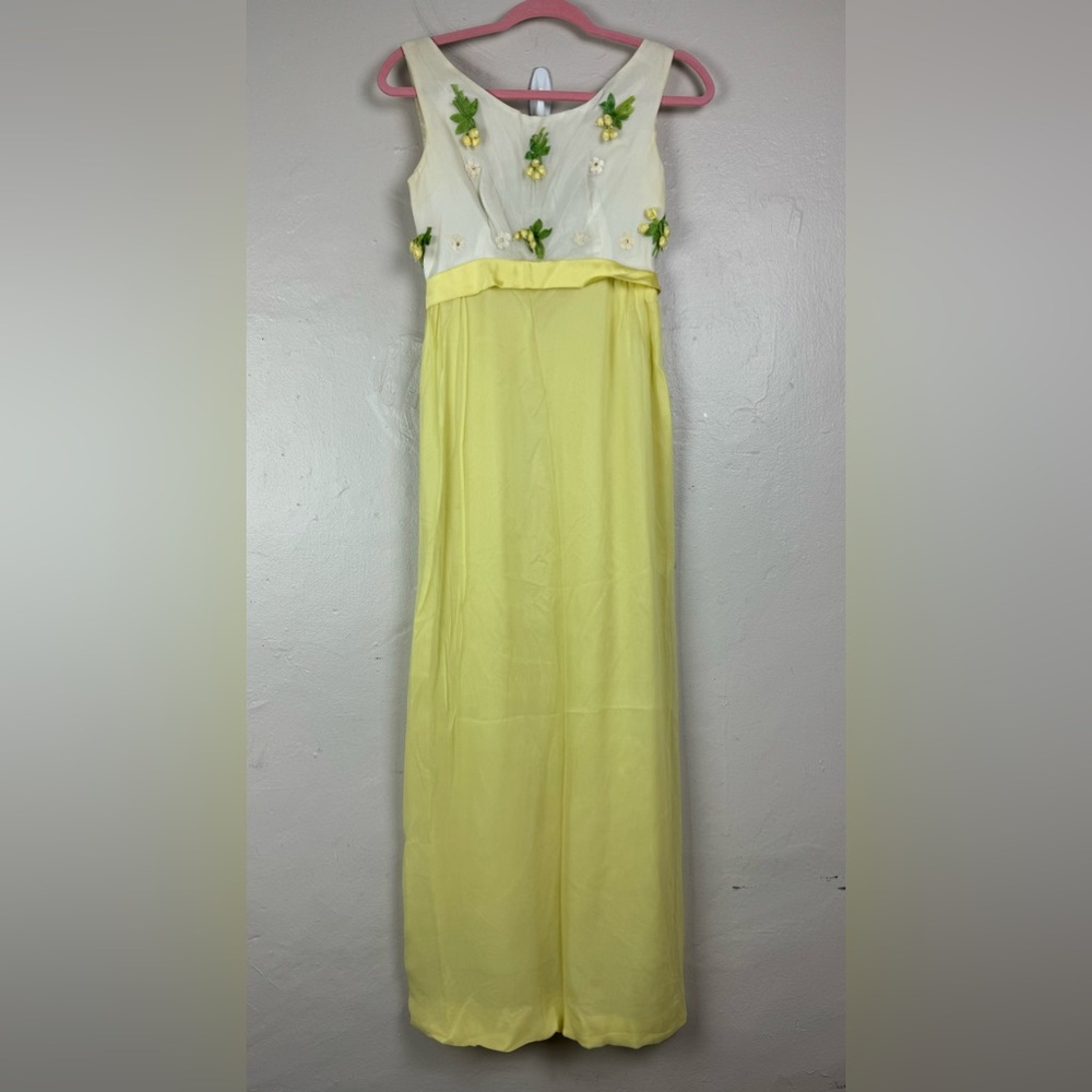 Vtg 60s Yellow Sleeveless Long Dress Floral Pearl Detail SIZE XS/S costume party